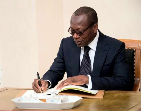 Bénin : voici la liste des fonctions politiques ouvrant droit à des avancements automatiques d’échelon et de grade