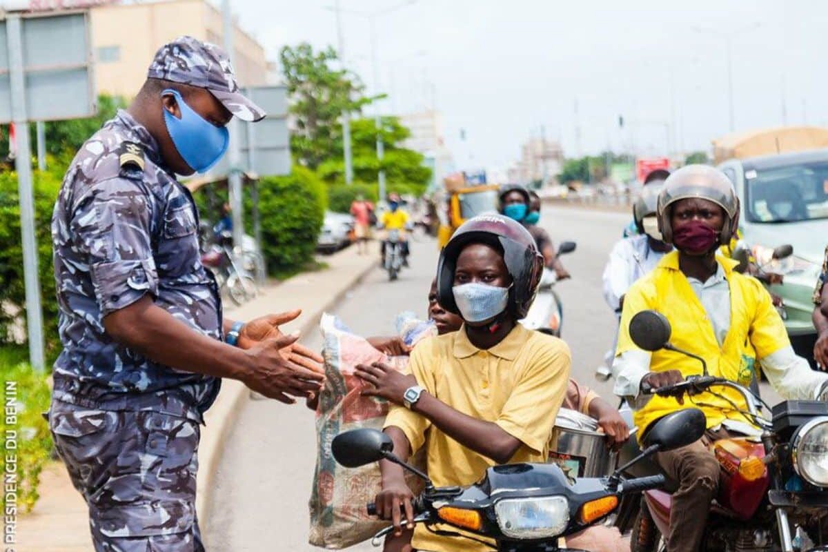 Opération de contrôle et d’identification des conducteurs de taxi-moto à Cotonou : plus de 500 motos envoyées à la fourrière