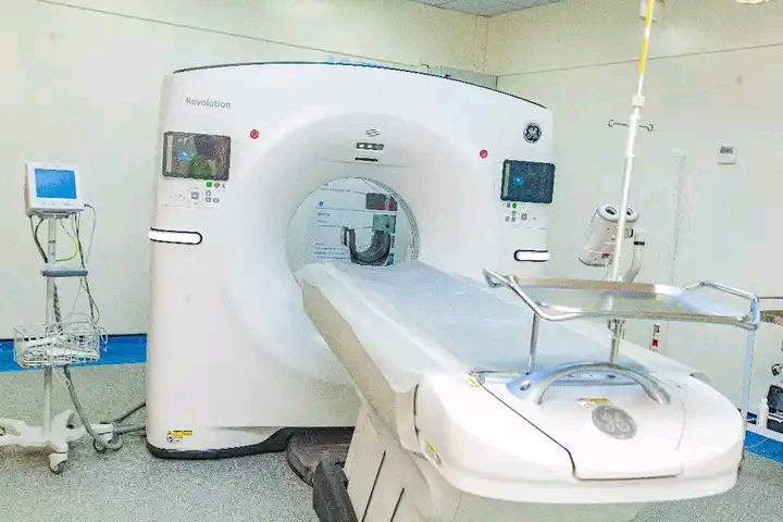 Renforcement de la qualité de soins de santé à Porto-Novo : l’unité de scannographie du CHUD Ouémé inaugurée