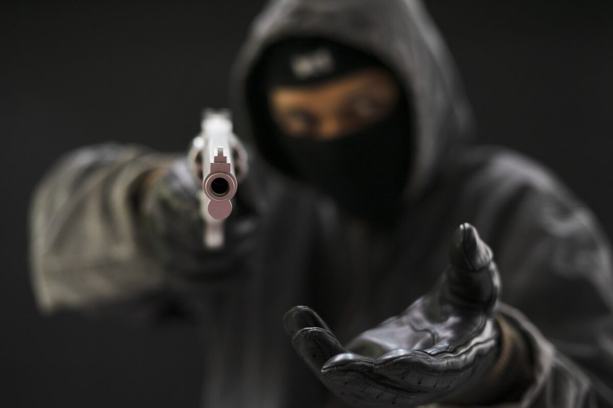Braquage nocturne au nord du Bénin : un couple ciblé, des millions dérobés