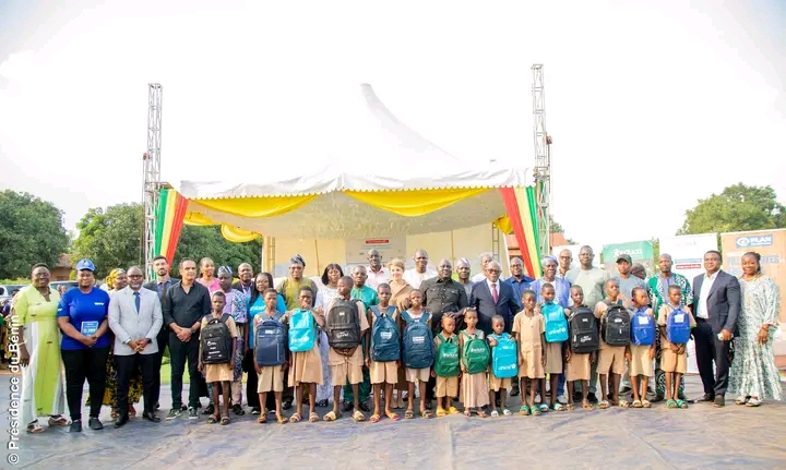 Rentrée 2025-2026 : le gouvernement lance la distribution des kits scolaires à Lalo