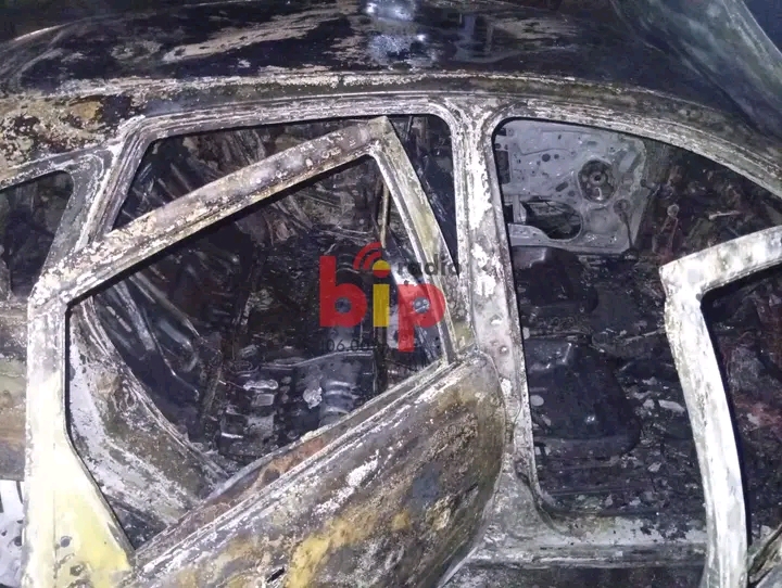 Bénin : un véhicule entièrement calciné à Cotonou