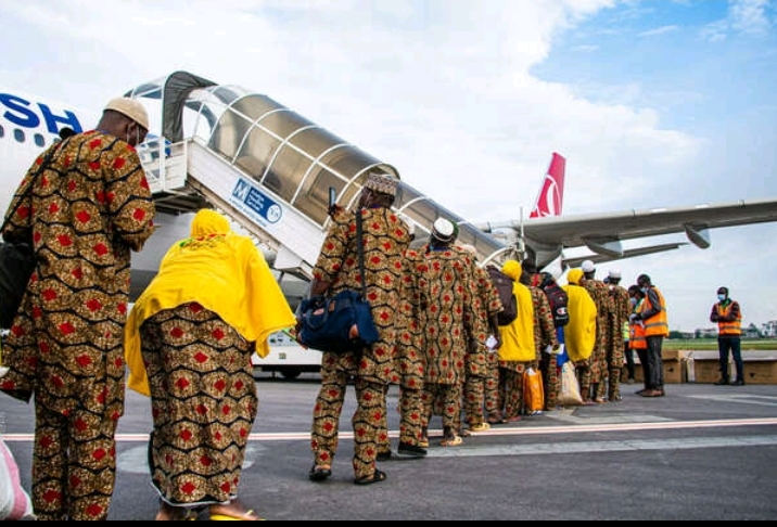 Hadj 2026 : l’AGLO fixe les délais pour les inscriptions, les paiements et le dépôt des passeports