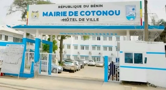 Cotonou : un Luc en remplace un autre à la tête de la mairie
