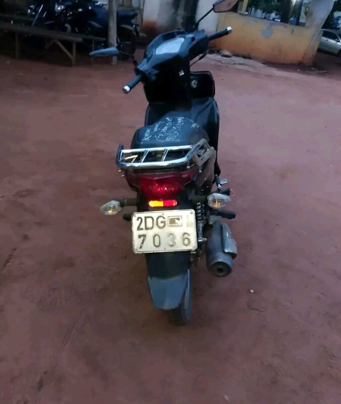 Houègbo : un présumé voleur de moto arrêté, son complice en fuite
