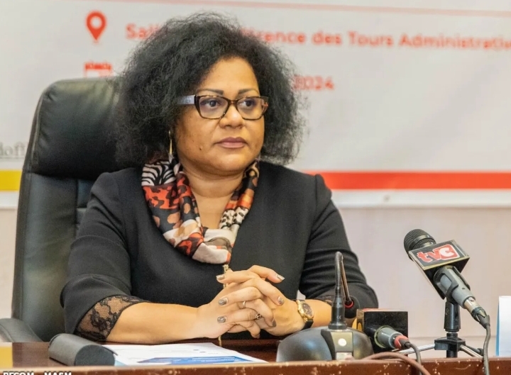 Désertion des salles de classe avant les examens : la ministre de l’enseignement secondaire hausse le ton