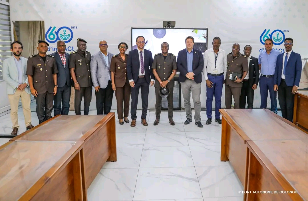 Port Autonome de Cotonou : prise de contact entre le nouveau DG des Douanes et les autorités portuaires