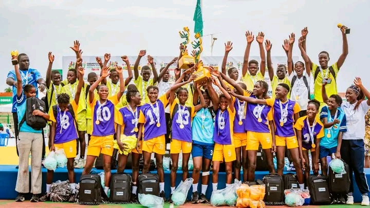Championnat National Scolaire 2026 : CEG 1 Bassila et CEG Gbozounmè sacrés champions en handball